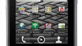 Motorola Droid Pro: It's Like a BlackBerry Impregnated by Android